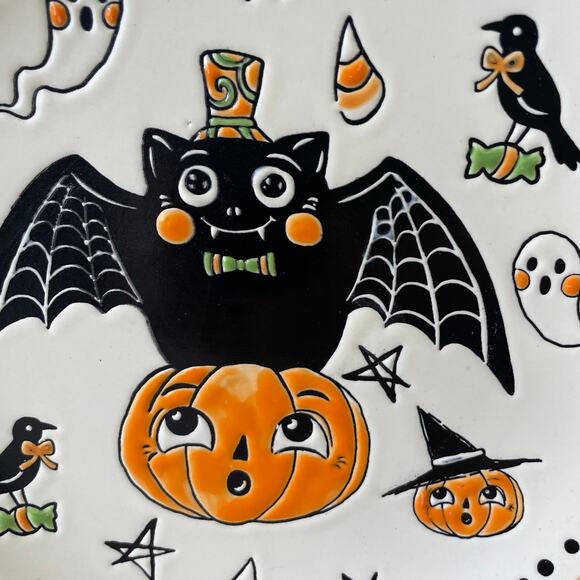 Eli + Ana Halloween CREEP SHOW Salad Plates 8in Set 2 Ceramic Vintage Inspired - Picture 8 of 10
